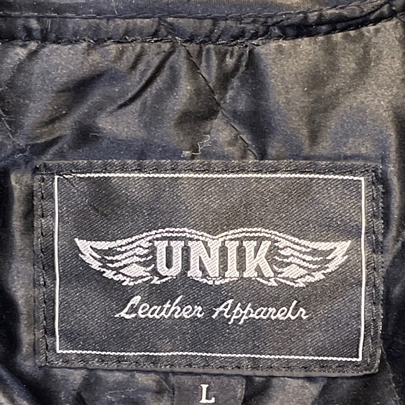 COPY - EUC Ladies Leather jacket with fringe and braided accents. - Picture 5 of 13